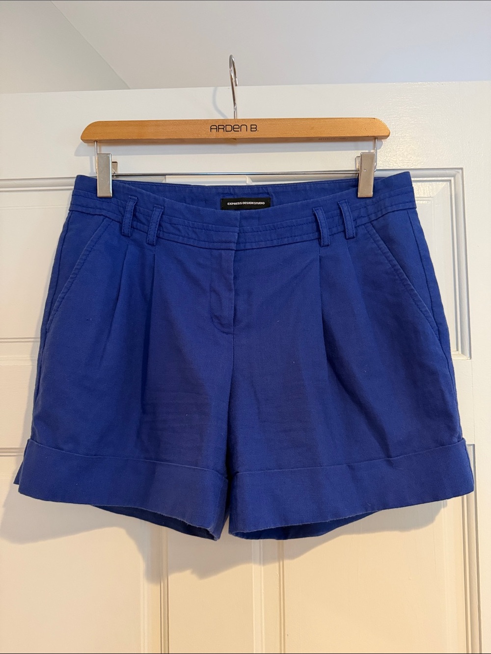 Blue Women's Pleated Casual Shorts